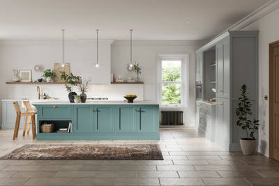 Ludlow, a stylish blue kitchen with contemporary Shaker panelling.