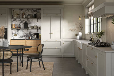 A neutral Shaker kitchen with Pebble and Nordic Craft cabinetry.