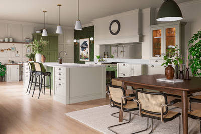 Traditional Shaker-style kitchen range featuring panelled doors with visible woodgrain and beading detail