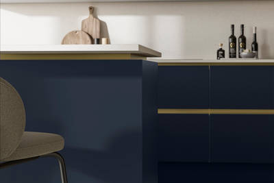 Modern and minimalist Integra Soho Midnight kitchen, a frameless slab door with integrated handles in a smooth paint finish.