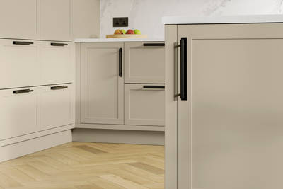 Dunham in shade Parchment has a thin frame and smooth painted finish with no visible woodgrain, providing a contemporary feel to a traditional look.