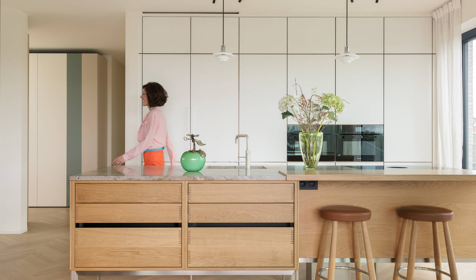 Kunstnerbolig med Copenhagen egetræ fra uno form