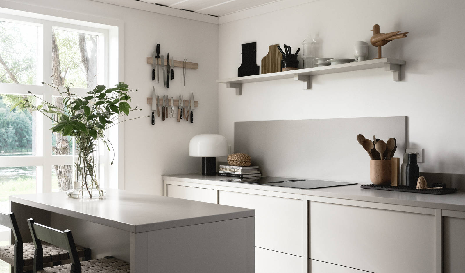 Lotta Agaton har skapt et kjøkken som kombinerer funksjon og estetikk, der hver eneste detalj er nøye gjennomtenkt.