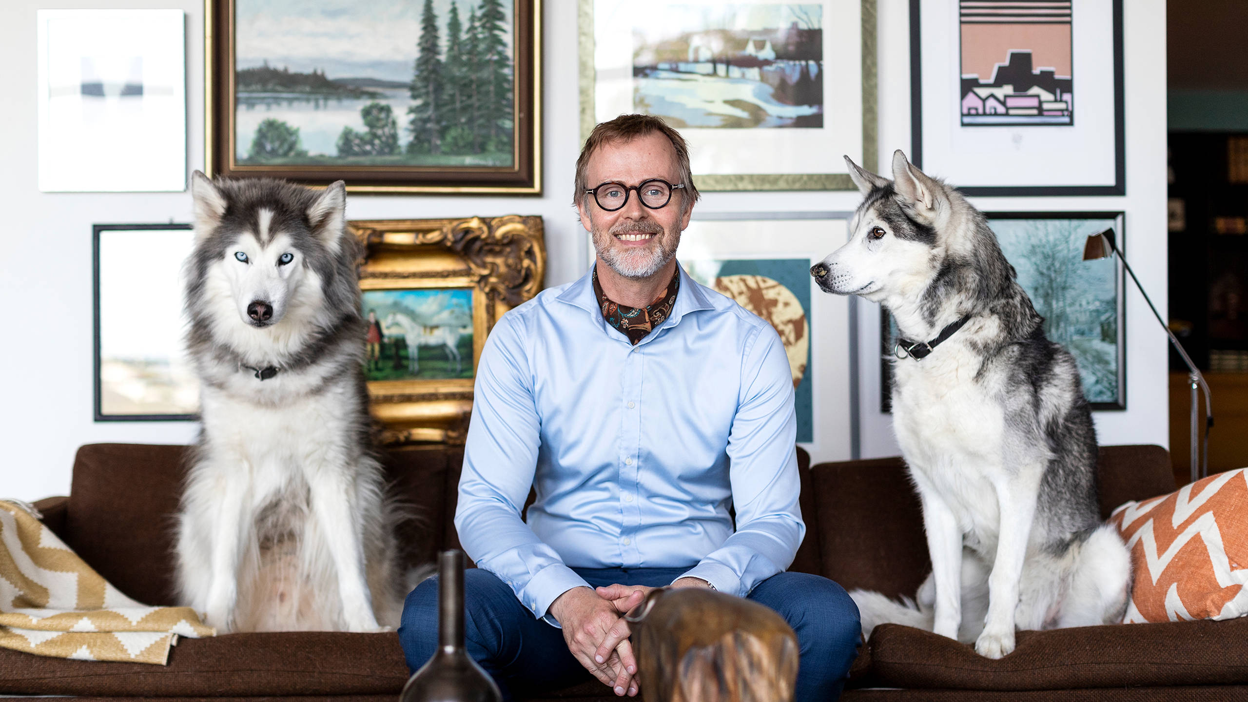 Kunst fylder generelt meget i Haakon Laastads hjem