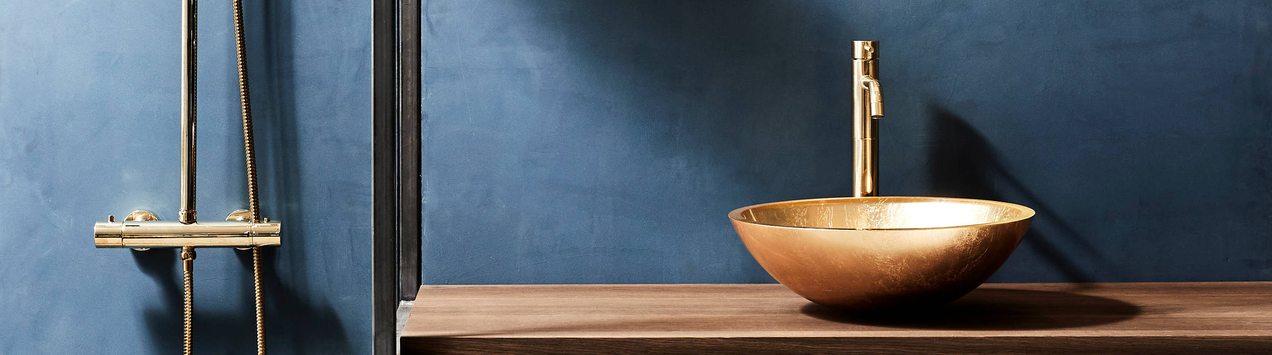 Cassøe badeværelse spejl bruser armatur