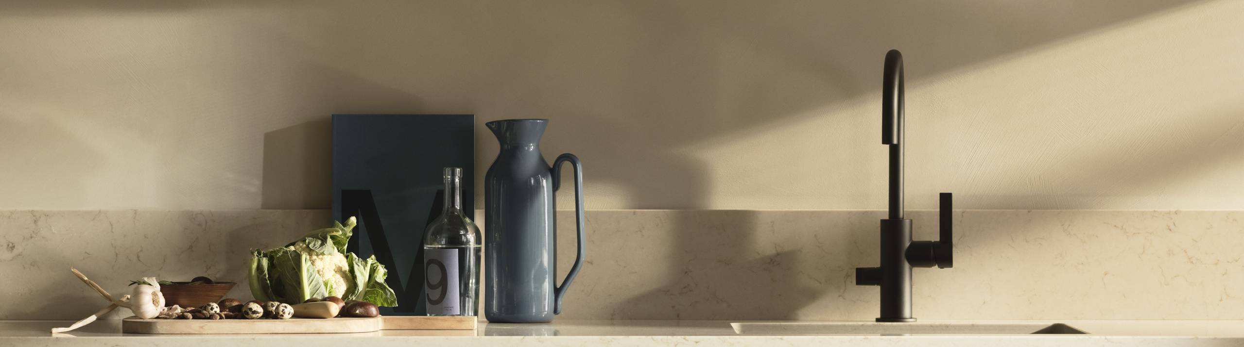 Lämmin minimalismi - Avohyllyt.