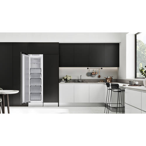 Samsung BRZ22720EWW/EU Integrated One Door Freezer with SpaceMax